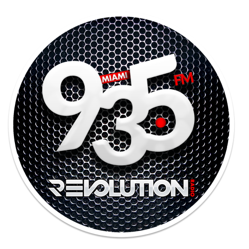 Revolution 93.5 FM (WZFL)